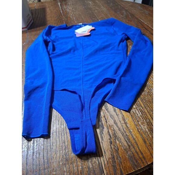 New Small Fabletic Yitty Bright As* Blue Mesh Me Smoothin Sleeved Thong Bodysuit - Picture 9 of 9
